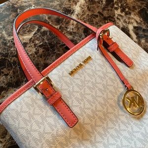 Authentic Micheal Kors purse